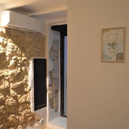 Domu 600 - Mini Centro Storico Apartment *