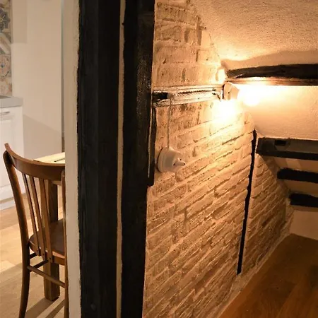 Domu 600 - Mini Centro Storico Apartment *