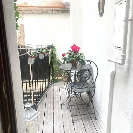 Apartment Domu 600 - Mini Centro Storico