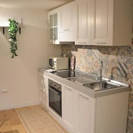 Apartment Domu 600 - Mini Centro Storico Cagliari