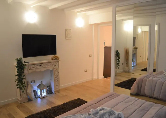 Domu 600 - Mini Centro Storico Apartman