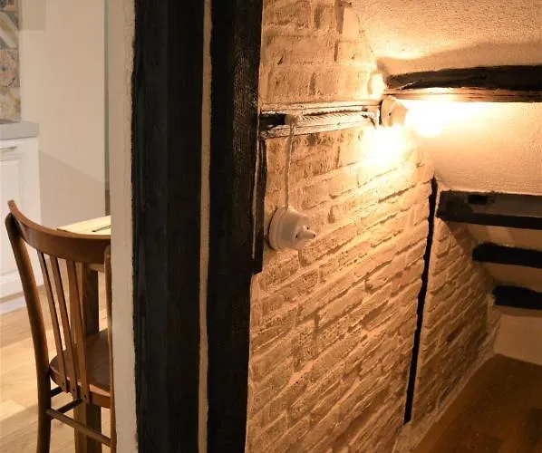 Domu 600 - Mini Centro Storico Apartman *